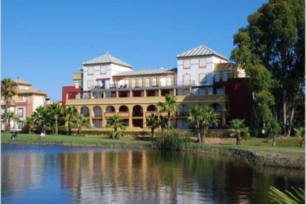 Apartamento T2, Urbanizacao Golf, Isla Canela Huelva Exterior foto
